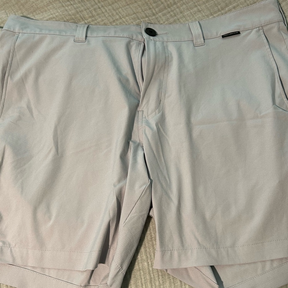 Travis Mathew Light Gray Flat Front Men's Shorts